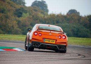 2017_nissan_gt-r_review_13