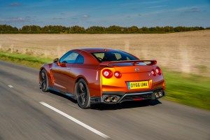 2017_nissan_gt-r_review_8
