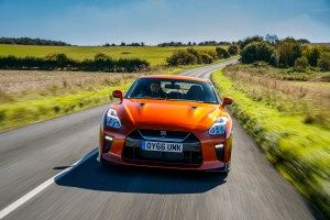 2017_nissan_gt-r_review_7