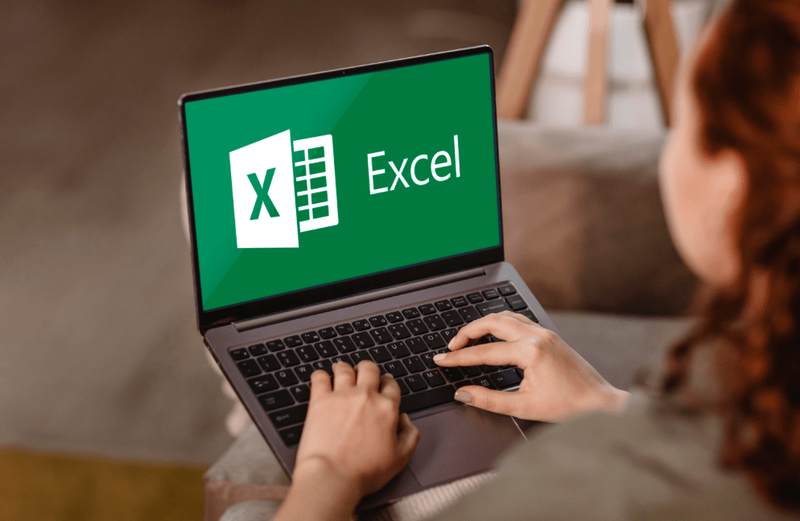 Kā izveidot kalendāru programmā Excel