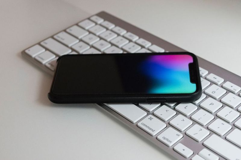 iPhone XS Max – Cum să mutați fișierele pe computer