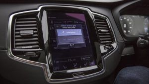 volvo_xc90_t8_r_design_2017_review_10
