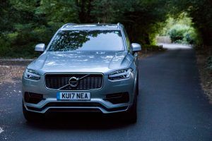 volvo_xc90_t8_r_design_2017_review_1