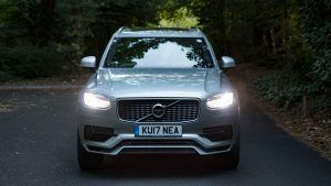 volvo_xc90_t8_r_design_2017_review_4 re