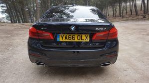 new_bmw_5_series_review_2017_46_0