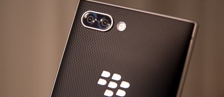 Avis BlackBerry Key2 (pratique): Un souffle du passé dont personne n