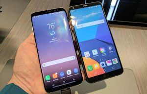 Samsung Galaxy S8 (L) contre LG G6 (R)
