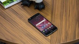 „Motorola-moto-z2-play-review-4“