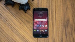„Motorola-moto-z2-play-review-8“