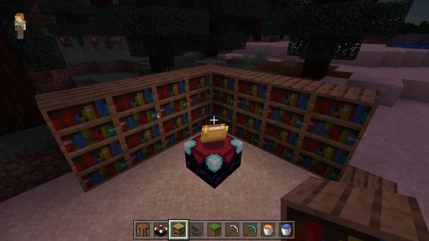 Minecraft의 도서관 구석에 있는 마법부여 테이블