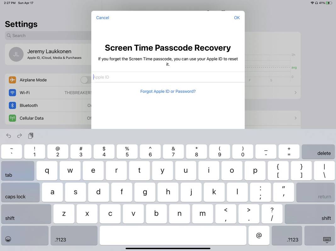 Wprowadzanie identyfikatora Apple ID w celu odzyskania hasła czasu przed ekranem.