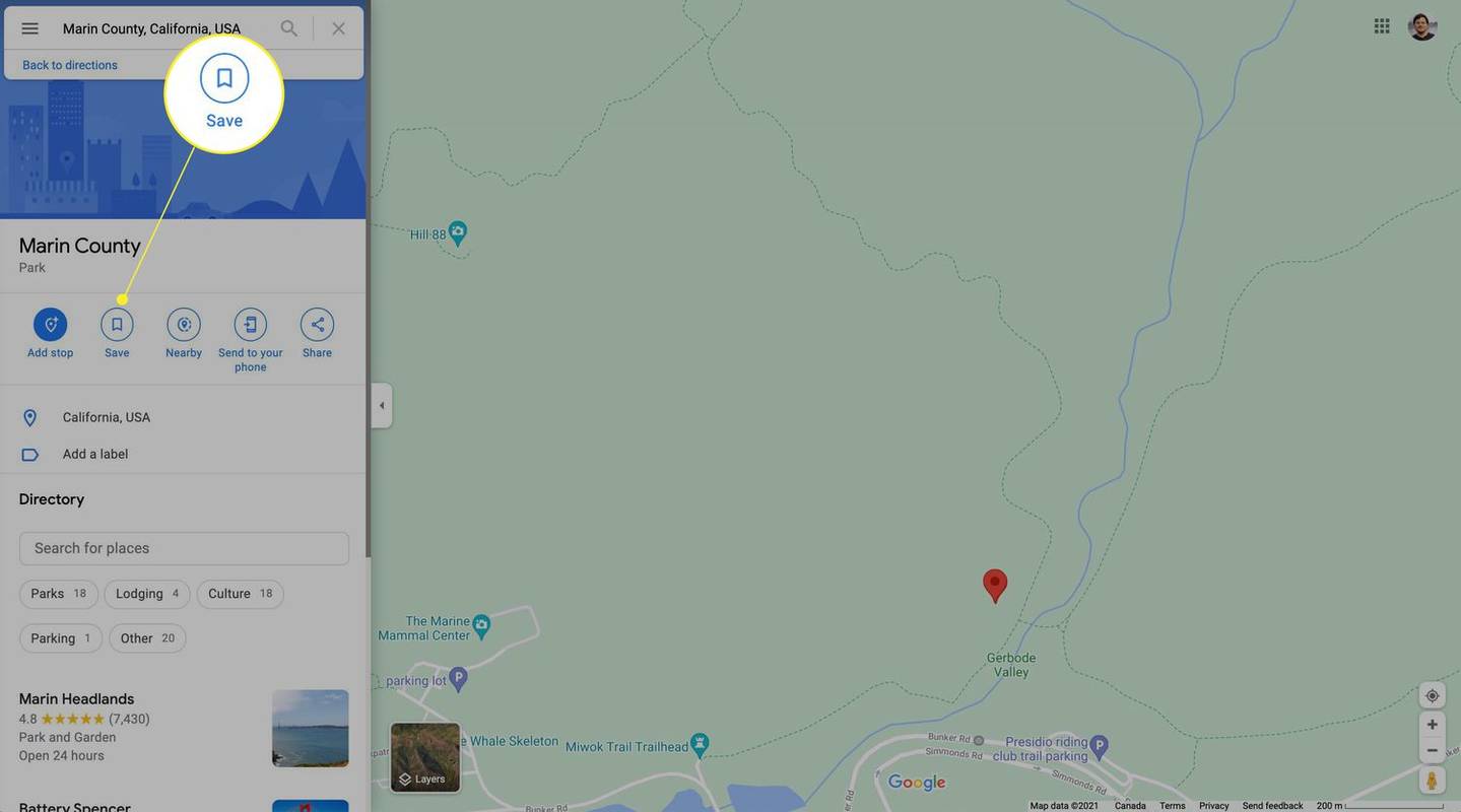 Ukládání připnutého místa v Mapách Google pro počítač.