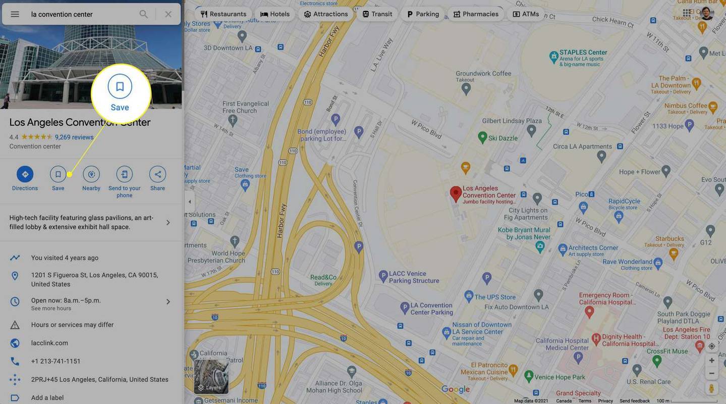 Ukladanie LA Convention Center v Mapách Google pre počítač.