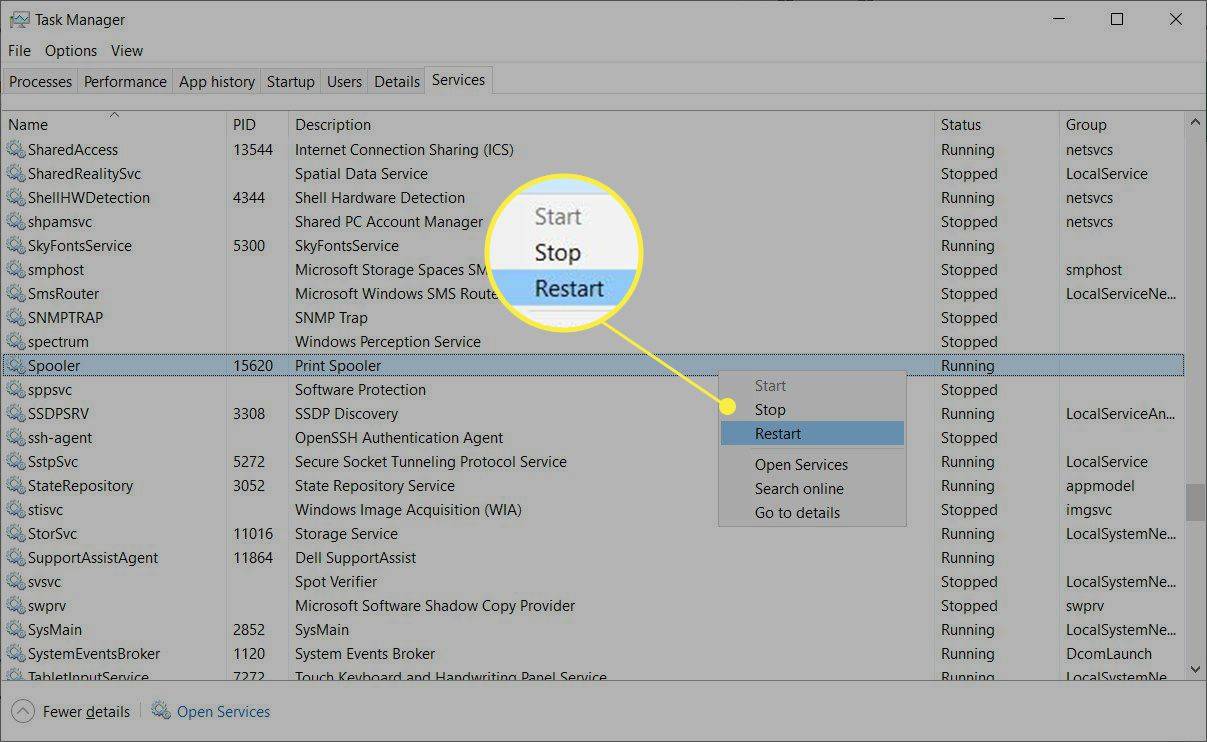 Windows Task Manager med Spooler-tjeneste fremhevet alternativene Start, Stopp og Restart