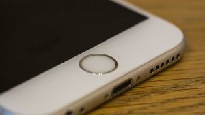 Apple iPhone 6s 검토 : 터치 ID 지문 판독기