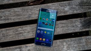 Samsung Galaxy S6 Edge + κριτική