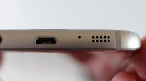 Samsung Galaxy S7 ülevaade: alumine serv, microUSB-port