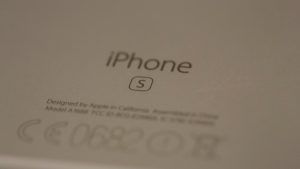 Pregled Apple iPhone 6s: Logo