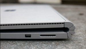 Ressenya de Microsoft Surface Book: costat dret