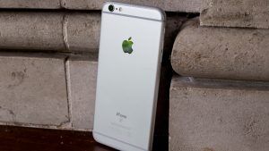 Apple iPhone 6s Plus ülevaade: tagumine paneel