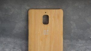 Oficjalne etui OnePlus 3 - bambus