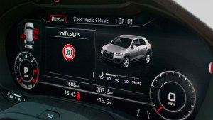 Ulasan Audi Q2 - Maklumat kereta Cockpit maya