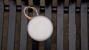 B&O Spill Beoplay A1 ovenfra