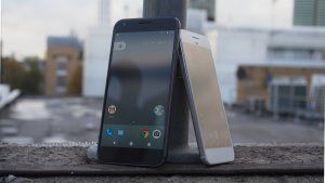 google_pixel_and_pixel_xl_leiled_together