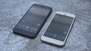 google_pixel_and_pixel_xl_next_to_each_other_other