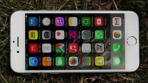 Apple iPhone 6 review: op zijn kant