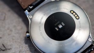 Đánh giá Huawei Watch: Nó