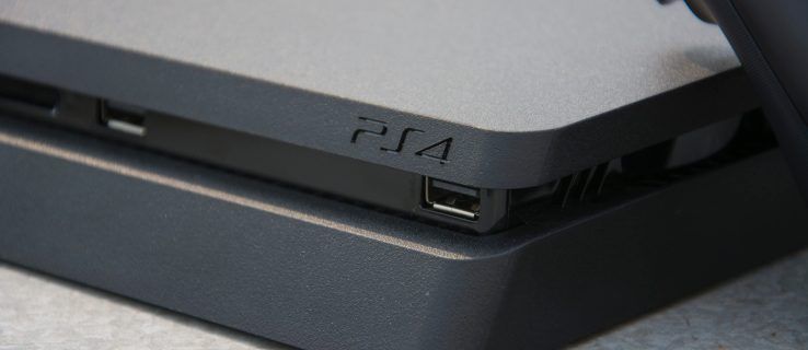 PS4 Slim anmeldelse: Kompakt, vakkert og akkurat det du forventer